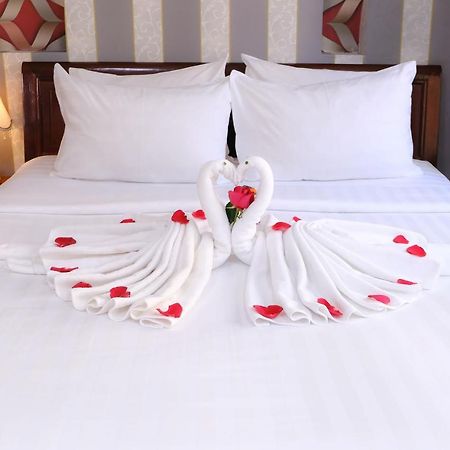 Cosmo Central Hotel Ho Chi Minh Exterior foto