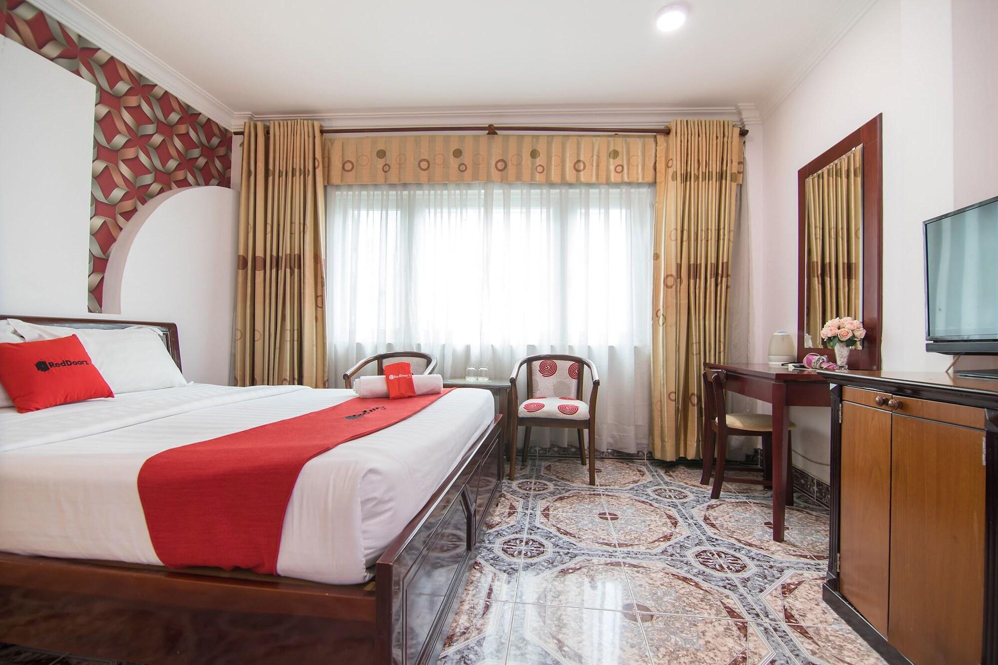 Cosmo Central Hotel Ho Chi Minh Exterior foto